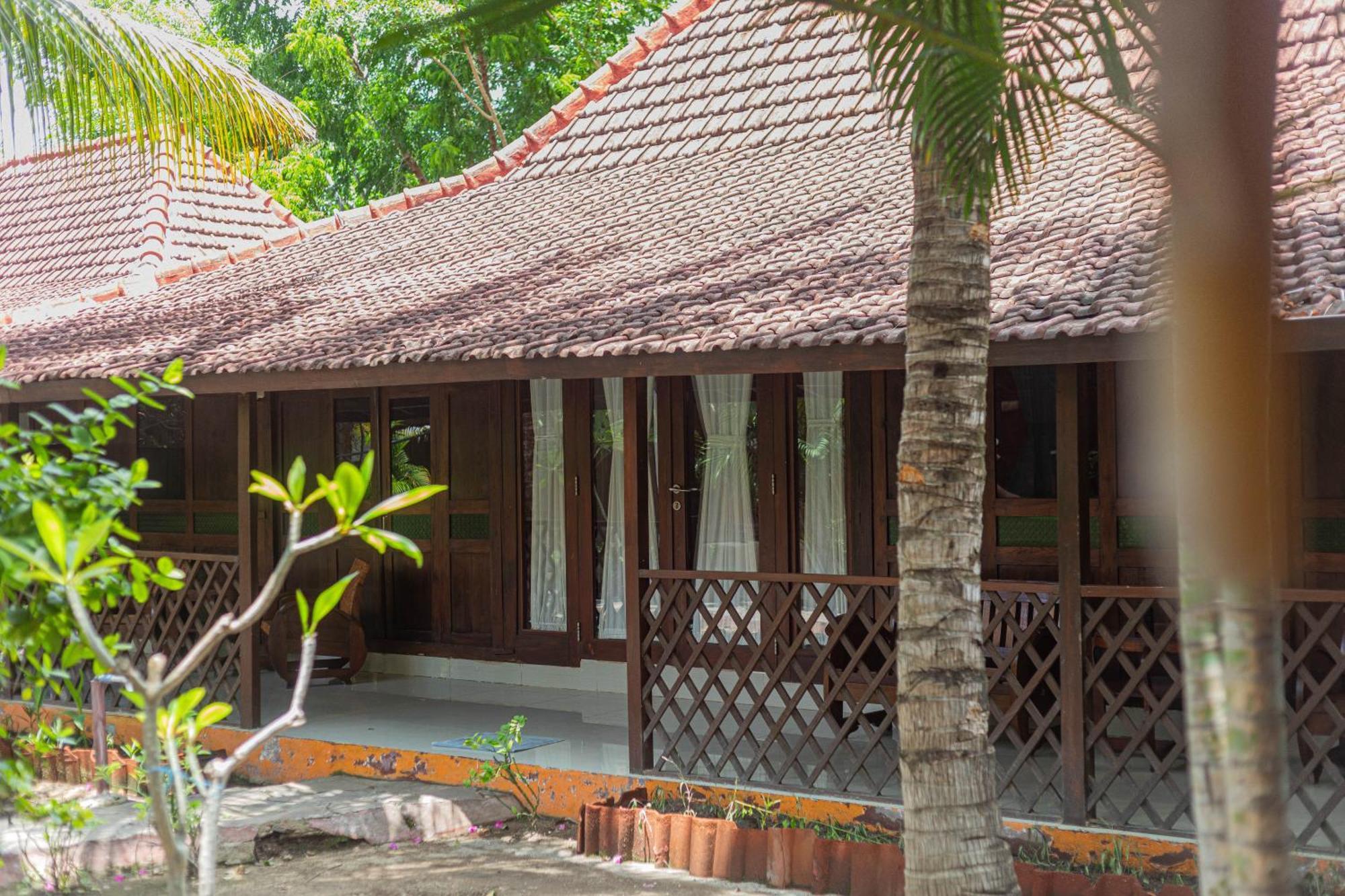 Omah Gili Hotel Gili Air Exterior photo