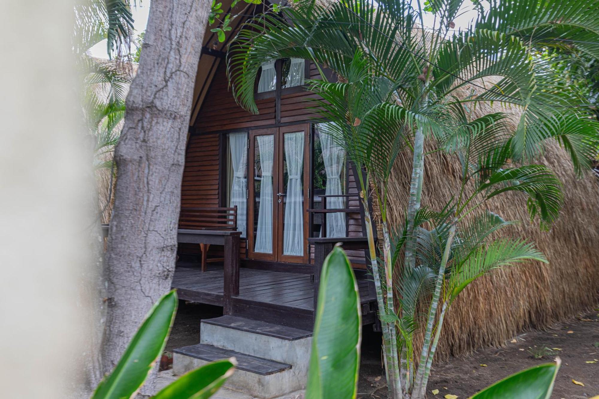 Omah Gili Hotel Gili Air Exterior photo