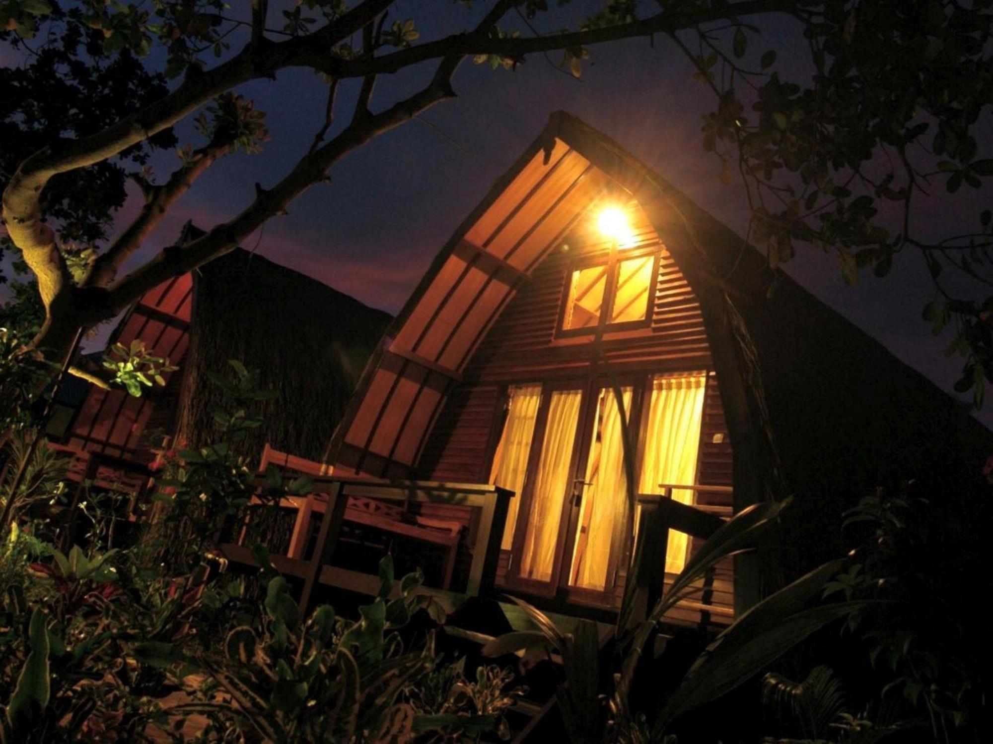 Omah Gili Hotel Gili Air Exterior photo